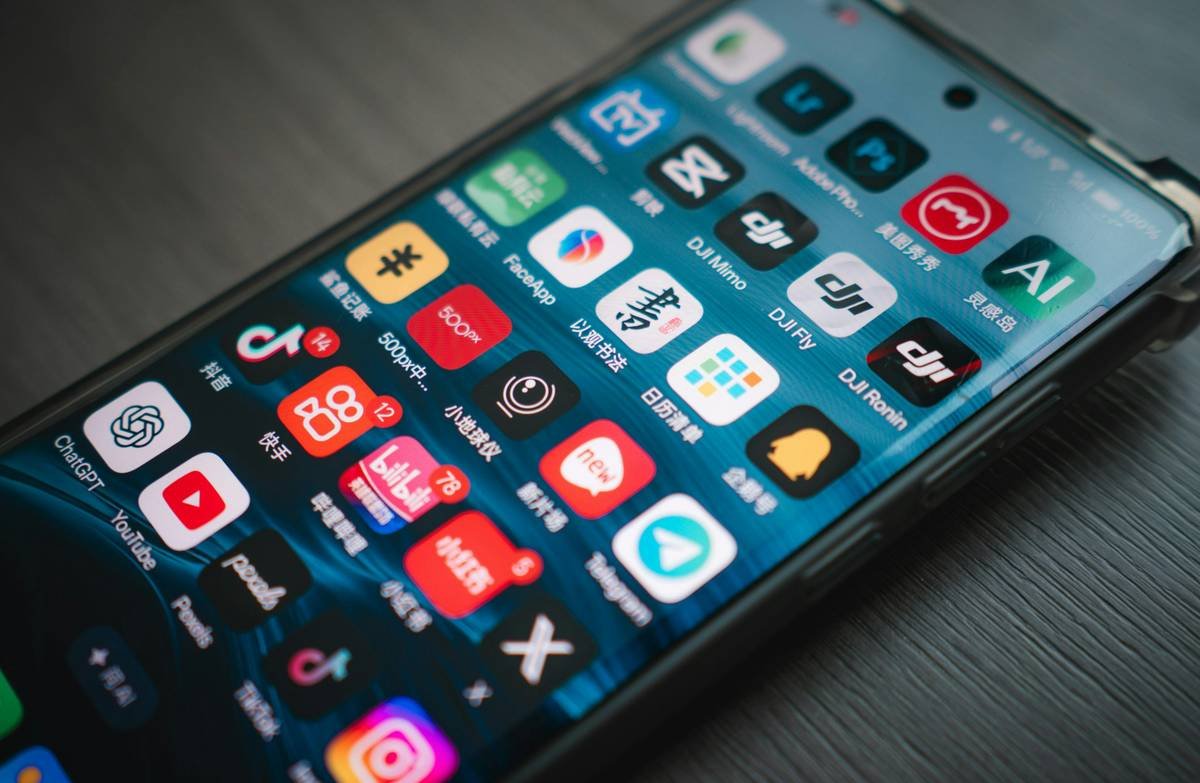 Why Your Phone Is Secretly Addicted to Casual Gaming Apps (And How to Play Smarter)